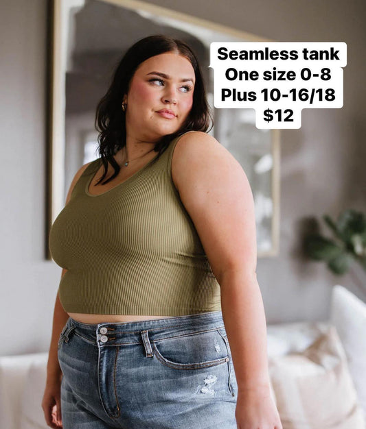 Seamless Reversible Crop Tank