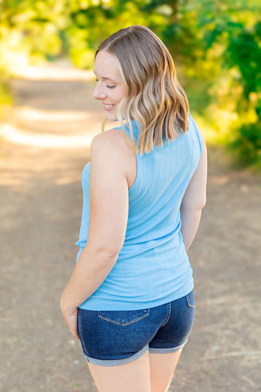 Mila Zipper Tank - Blue