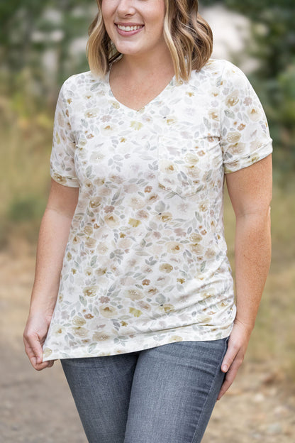 Sophie Pocket Tee - Neutral Floral