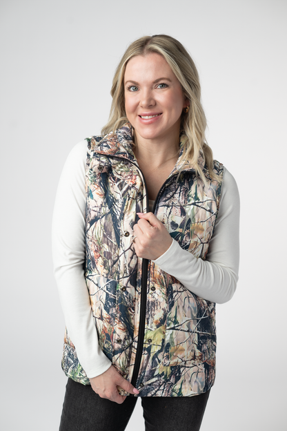 Remy Zip Up Vest - Dark Camo