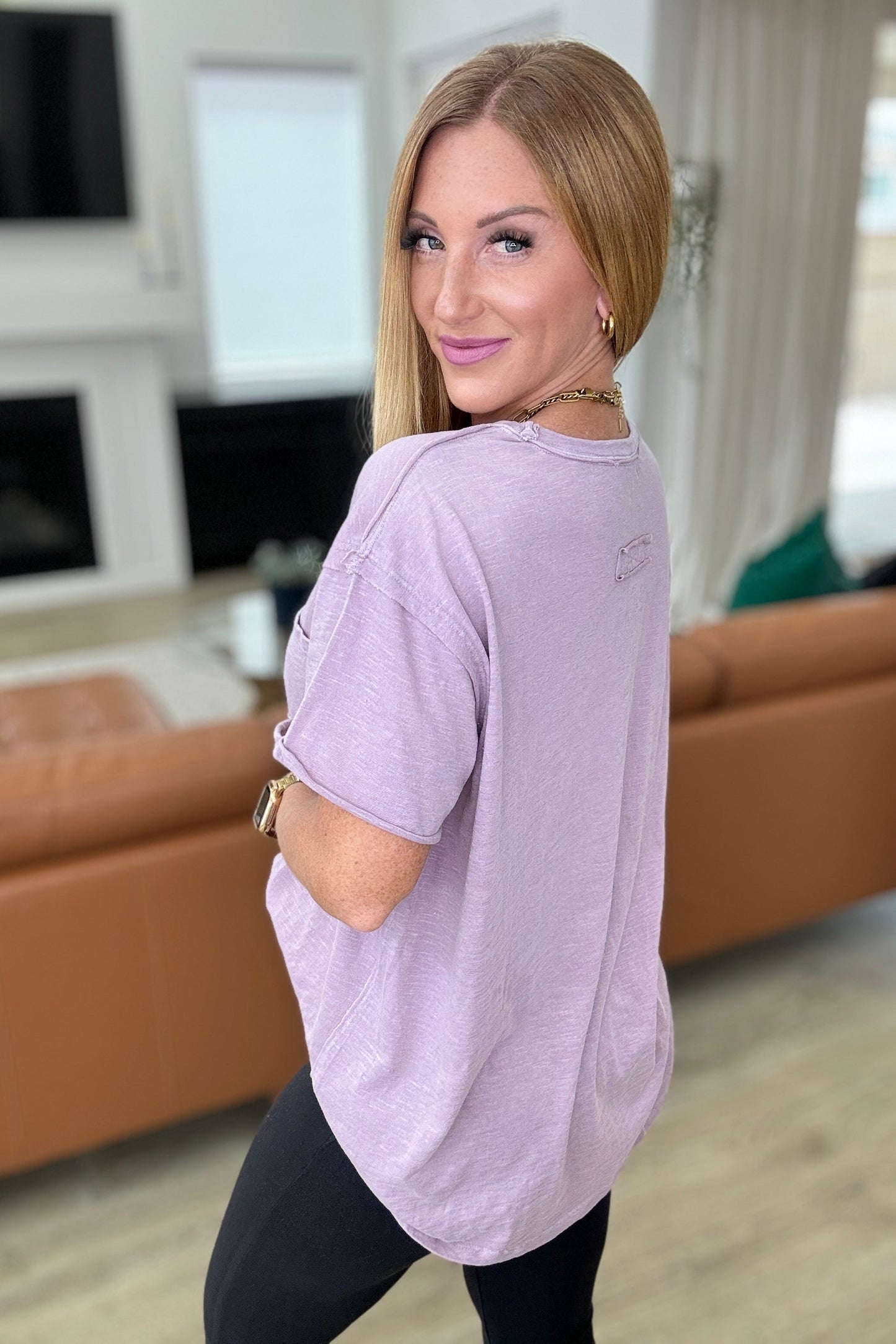 Casually Cool Patch Pocket Tee in Mauve
