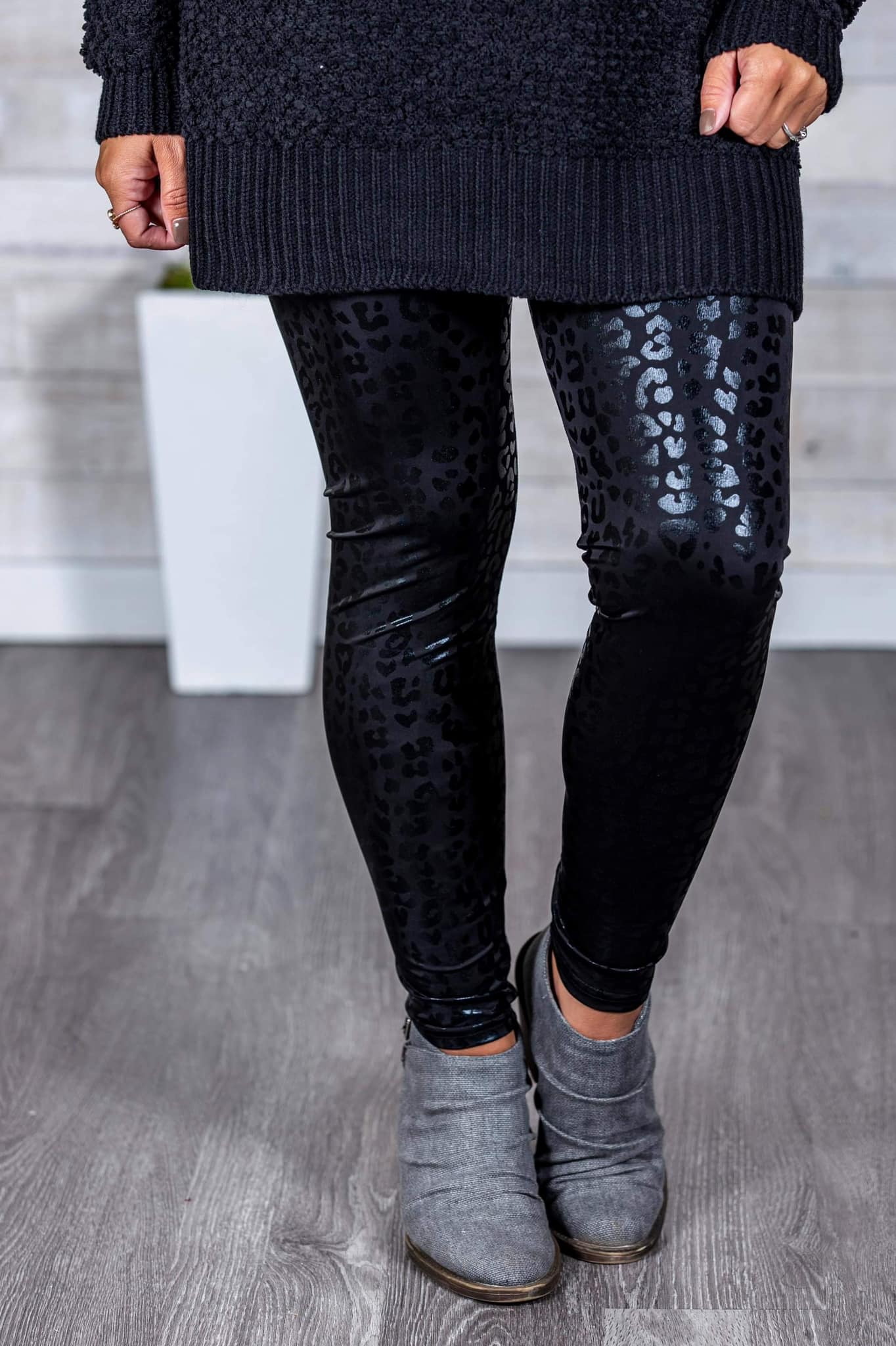 Compress Faux Leather Leggings - Pebble & Leopard