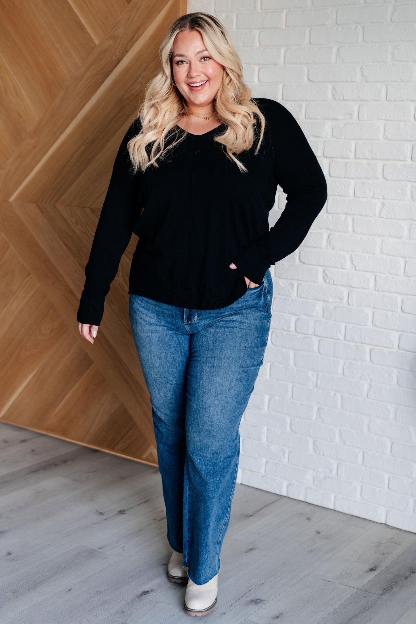 V-Neck Front Seam Sweater in Black