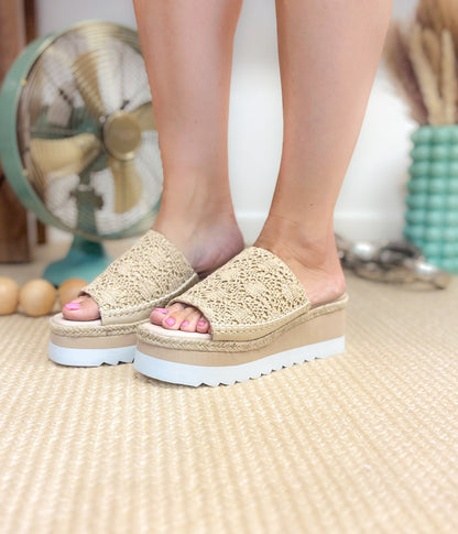 Ophelia Wedges in Cream