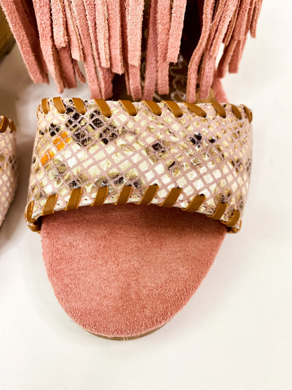 True Fringe Wedge in Blush