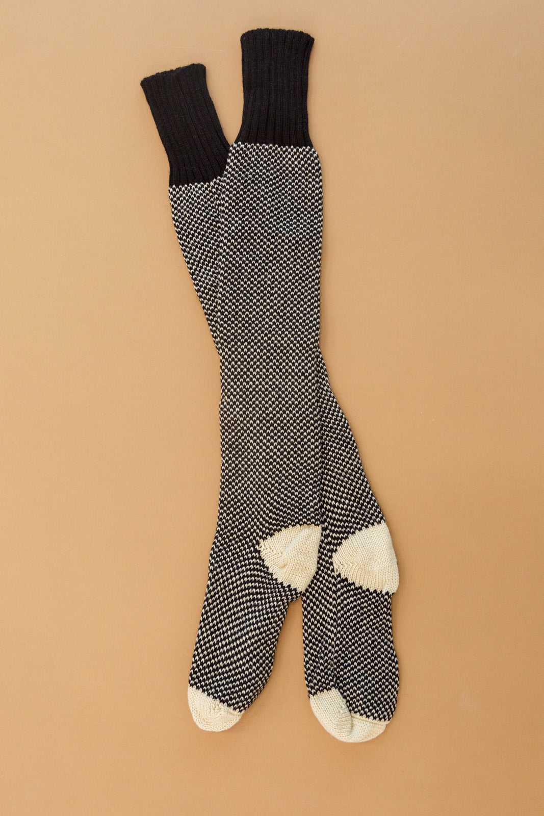Knitted Lounge Socks In Black